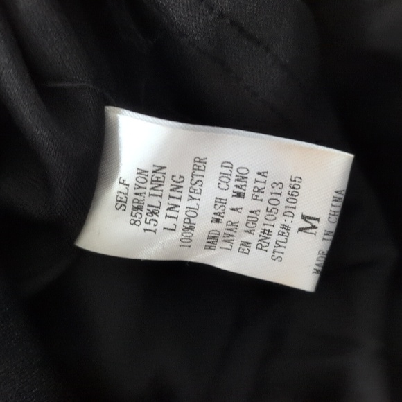 NEW Savannah Jane Keyhole Dress - Picture 6 of 6